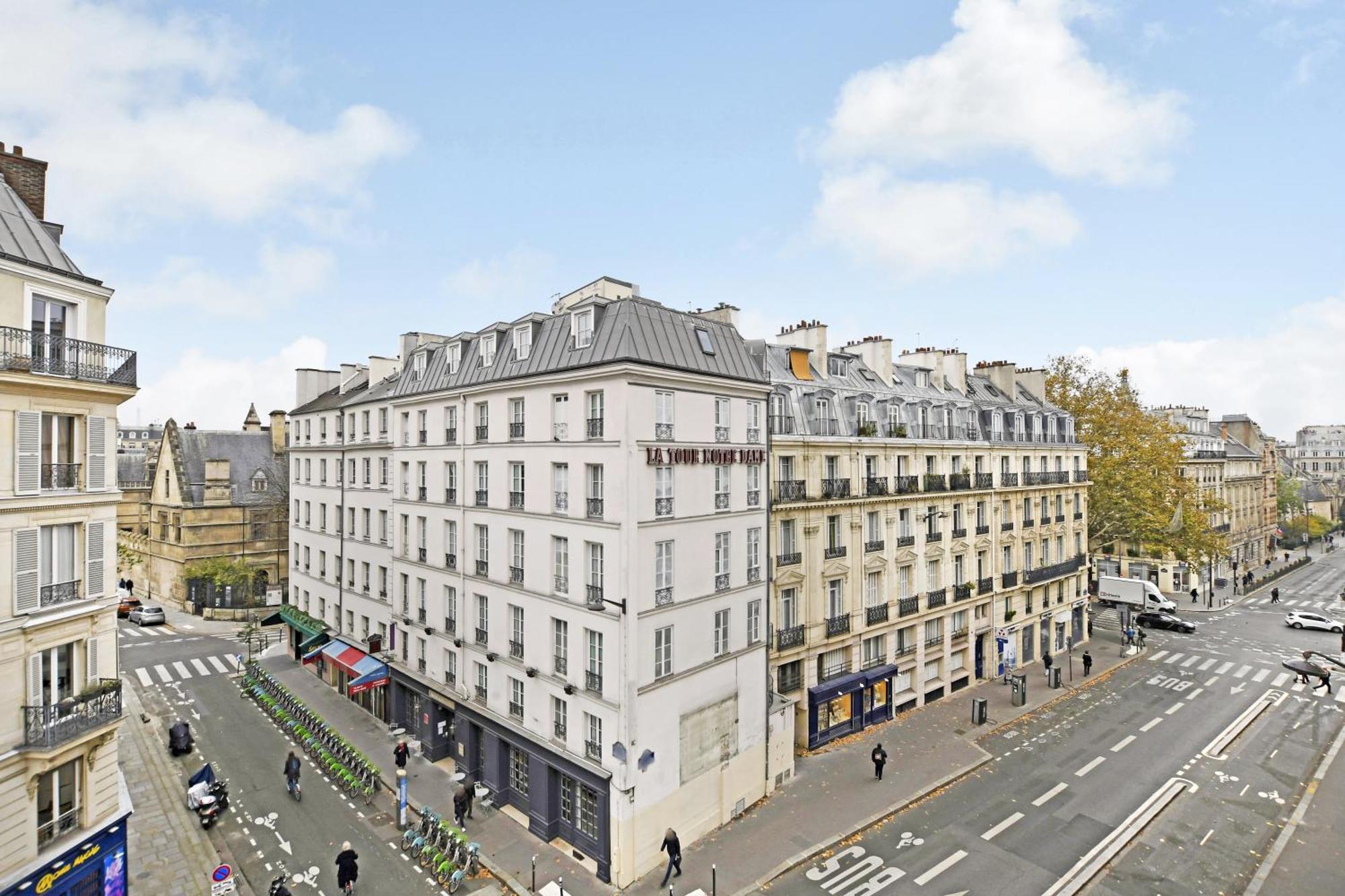 Pick A Flat'S Apartments In Saint Michel - Rue Du Sommerard Paris Exteriör bild