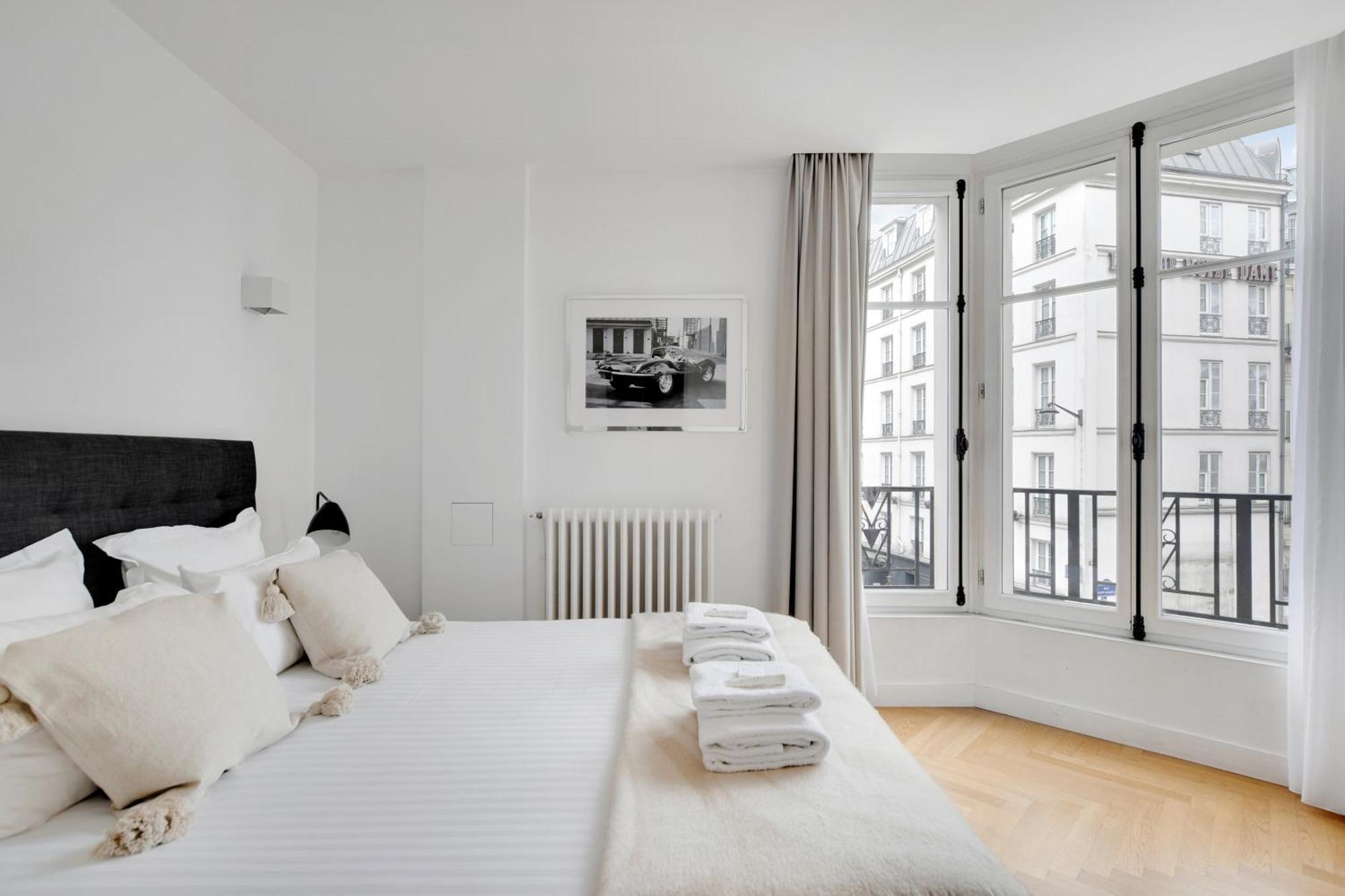 Pick A Flat'S Apartments In Saint Michel - Rue Du Sommerard Paris Exteriör bild