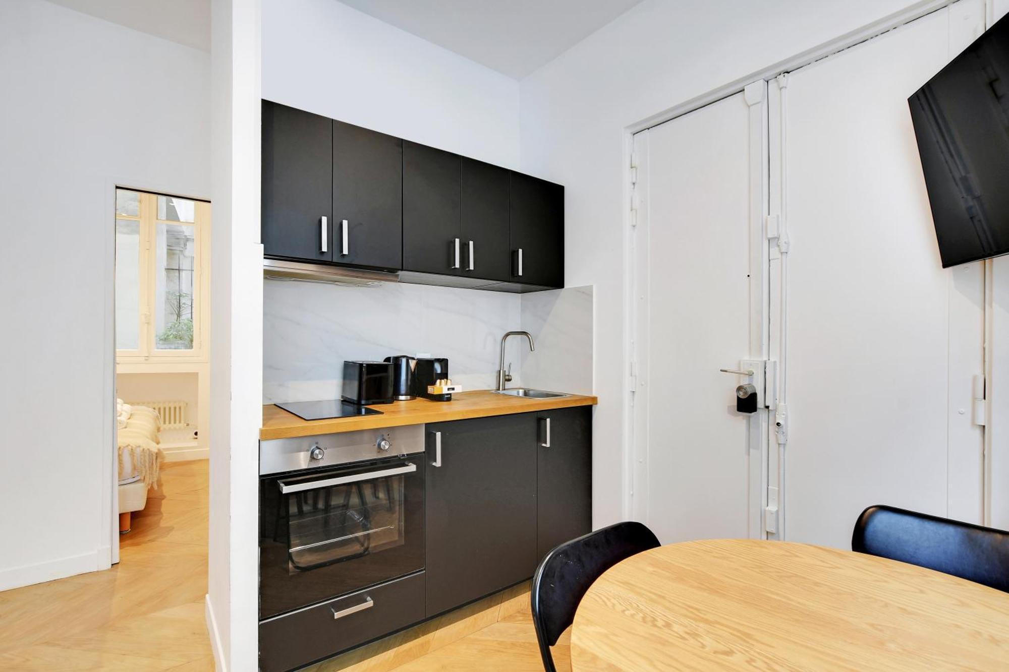 Pick A Flat'S Apartments In Saint Michel - Rue Du Sommerard Paris Exteriör bild